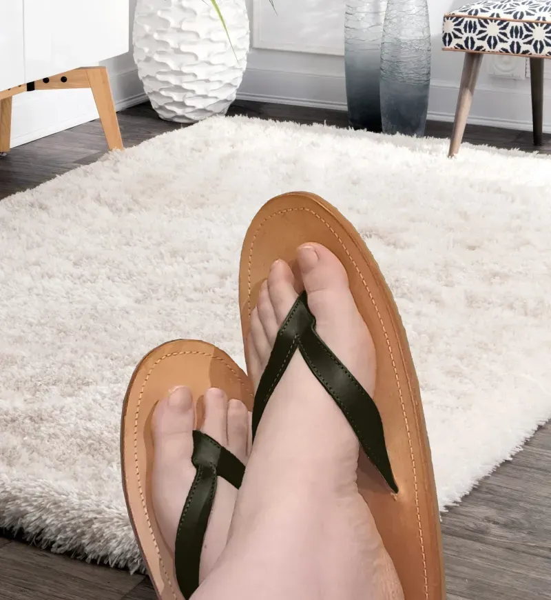 Our Classic Sandal in Musgo - Image 2